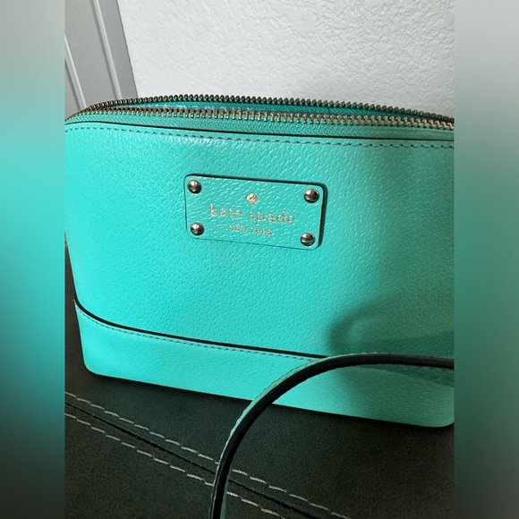 Kate Spade Cute Crossbody Bag - Picture 3 of 5